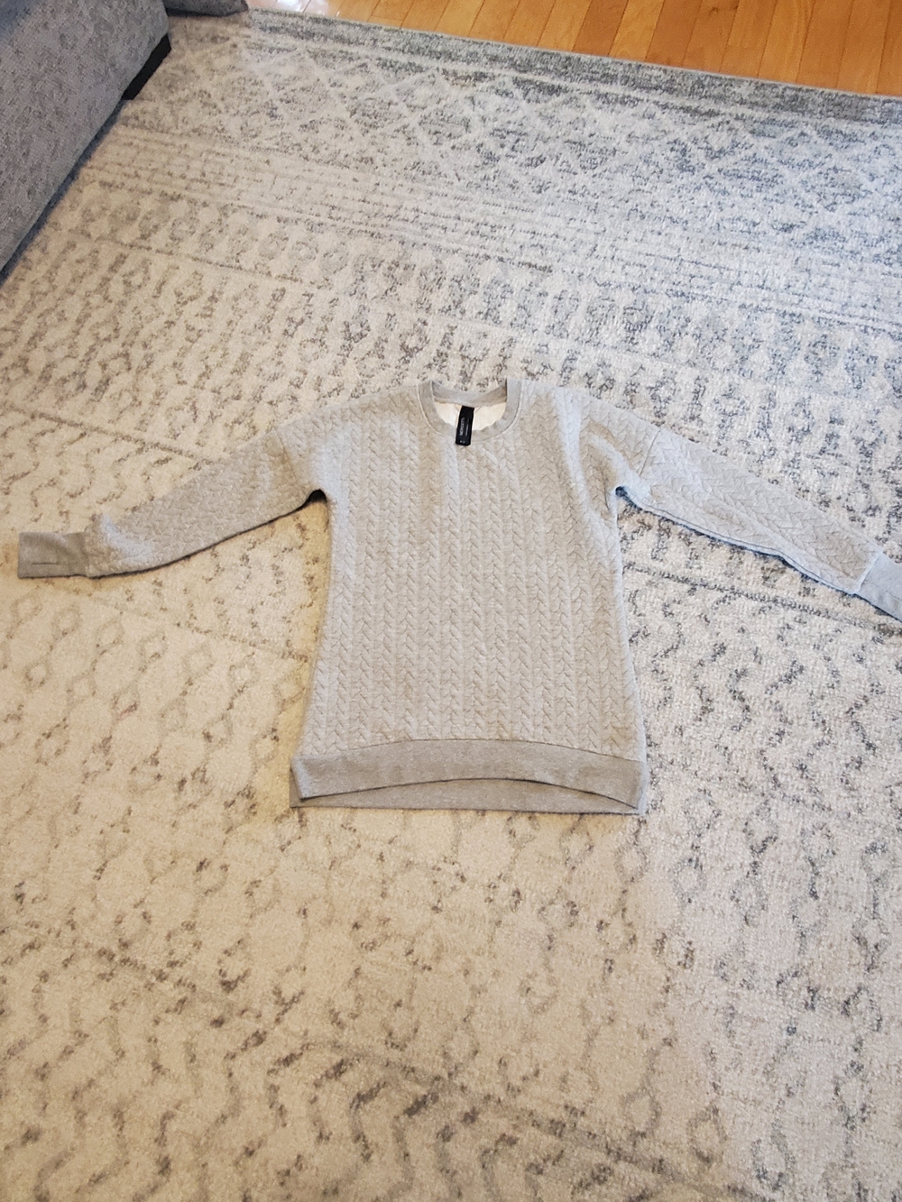 Mondetta Light Gray Quilted Crewneck Sweatshirt